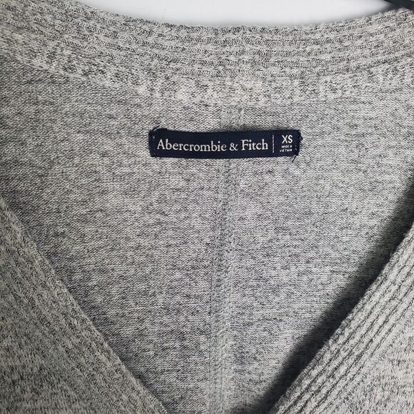 Abercrombie & Fitch Gray Button-Down Cardigan Size XS - Picture 5 of 6